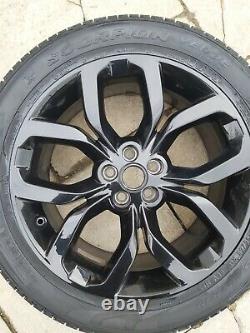 19 Discovery Sport / Range Rover Evoque Alloys Wheels & Tyres