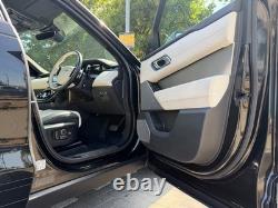 2019 Range Rover Velar P300 R-Dynamic HSE 4WD Recently had full service