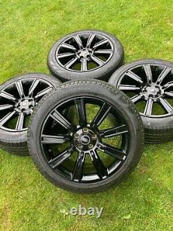 4 x 21 Range Rover Sport Vogue Discovery Defender Alloy Wheels Pirelli Tyres