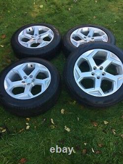 GENUINE 4 x 20 RANGE ROVER SPORT VOGUE DISCOVERY ALLOY WHEELS PIRELLI TYRES