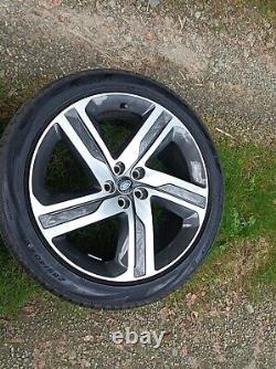 GENUINE BRAND NEW Land Rover Discovery 5 22 Style 5124 Alloy Wheels Range Sport