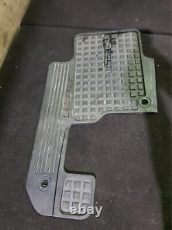 Land Rover Discovery 3 Set Of Interior Rubbed Mats
