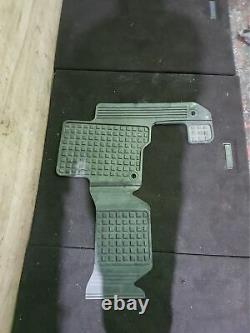 Land Rover Discovery 3 Set Of Interior Rubbed Mats