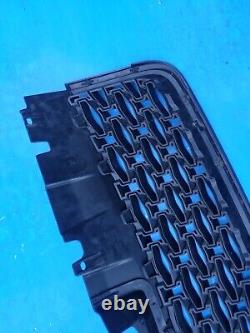 Land Rover Range Rover discovery front grille 2015 to 2017