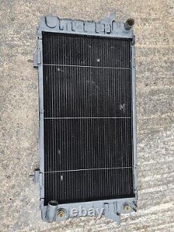 Range Rover Discovery 1 V8 Petrol Radiator For Manual Gearbox Esr3688