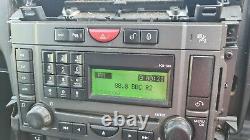Range Rover Sport Discovery 6 Disc Head Unit Stereo 565. Vux500340